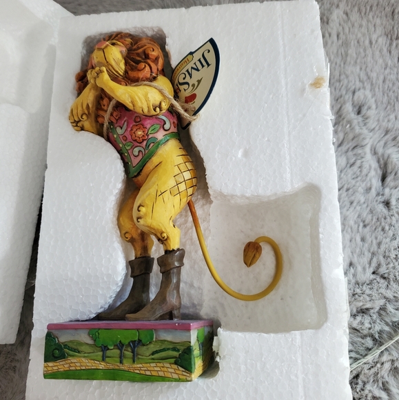 2007 Jim Shore Heartwood Creek Cowardly Lion. Comes with original box. - Picture 11 of 15